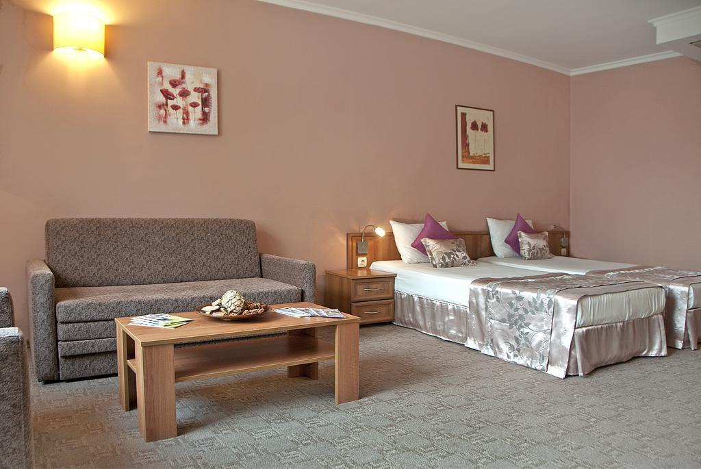 Hotel Real Φιλιππούπολη Δωμάτιο φωτογραφία